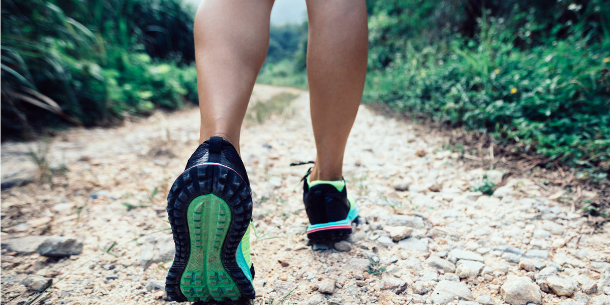 6 Walking Workouts to Reduce Stress: Steps and Tips